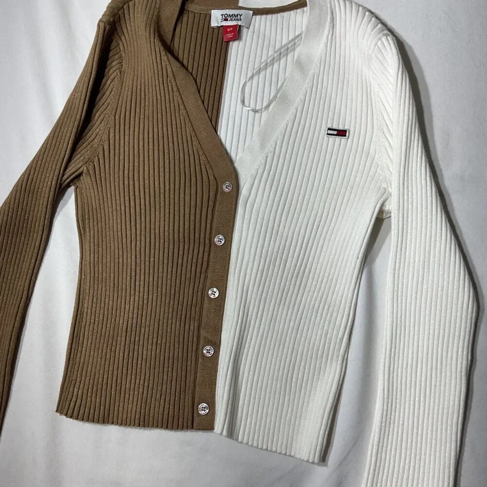 Tommy Jeans Two-Tone Ribbed Knit Button-Up  Size S Cardigan In White & Brown - Picture 5 of 10